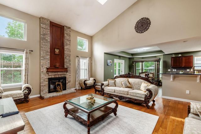 6933 Post Preserve Boulevard, Dublin, OH 43016
