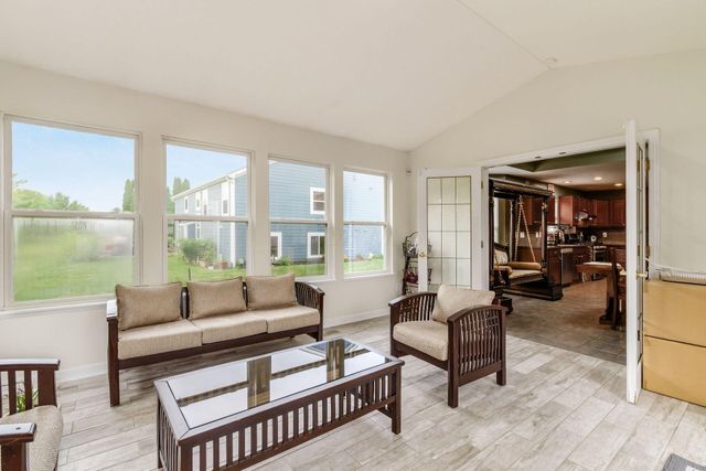6933 Post Preserve Boulevard, Dublin, OH 43016