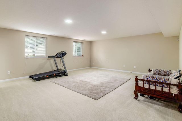 6933 Post Preserve Boulevard, Dublin, OH 43016