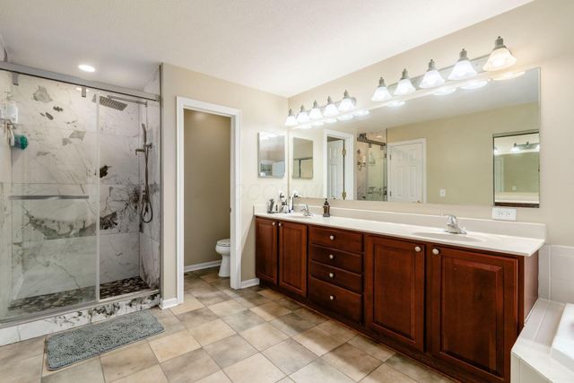 6933 Post Preserve Boulevard, Dublin, OH 43016