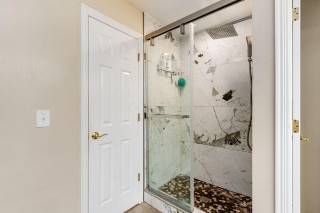 6933 Post Preserve Boulevard, Dublin, OH 43016