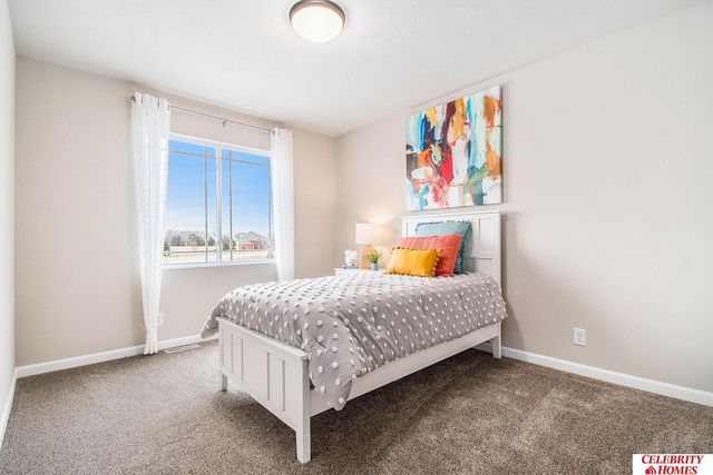 6405 N 169 Street, Omaha, NE 68116