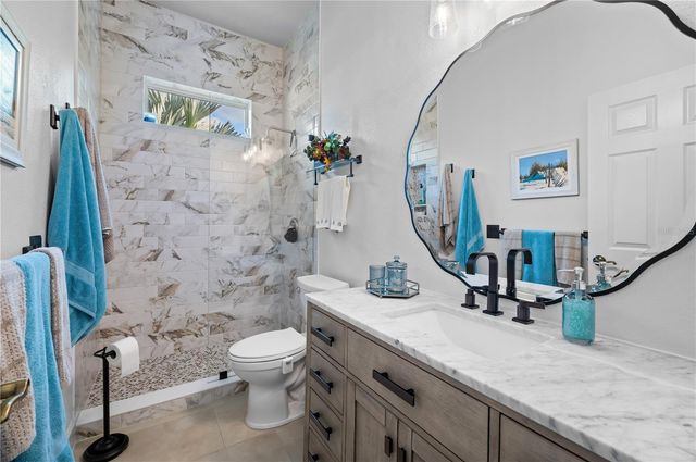 10147 CHERRY HILLS AVENUE CIRCLE, Bradenton, FL 34202