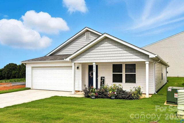 2560 Celestial Drive, Newton, NC 28658