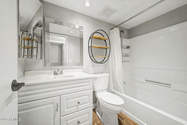 1307 S Quinn --, Mesa, AZ 85206