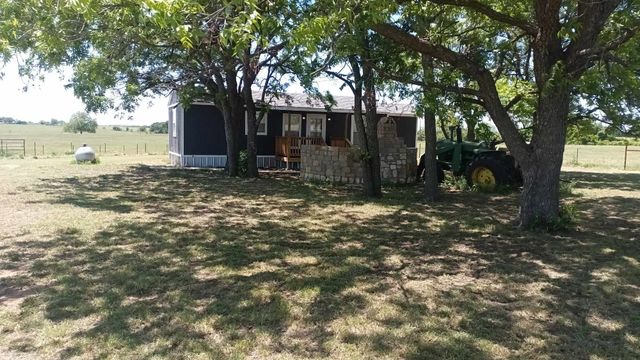 6710 N Highway 36 Highway, Comanche, TX 76442