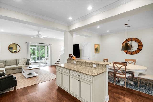 804 Mariners Circle, St Simons Island, GA 31522