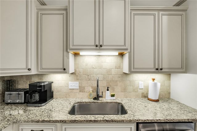 804 Mariners Circle, St Simons Island, GA 31522