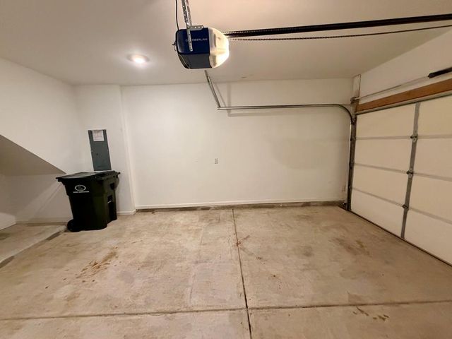 1410 Ben Park Way, Grayson, GA 30017
