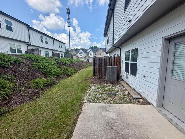 1410 Ben Park Way, Grayson, GA 30017
