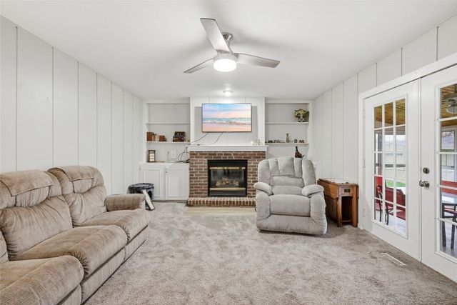 4509 73rd Place, Urbandale, IA 50322