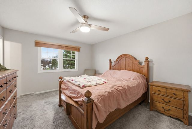 4509 73rd Place, Urbandale, IA 50322