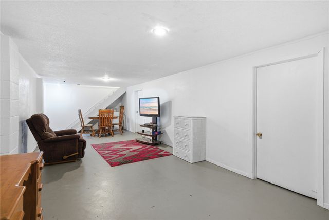 4509 73rd Place, Urbandale, IA 50322