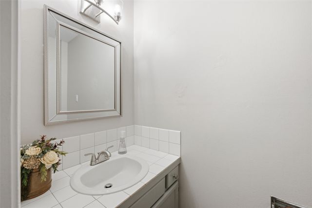 4509 73rd Place, Urbandale, IA 50322