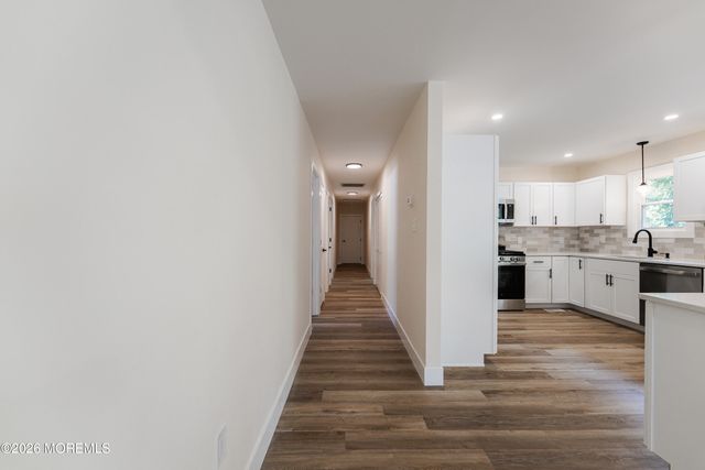 1425 Forecastle Avenue, Manahawkin, NJ 08050