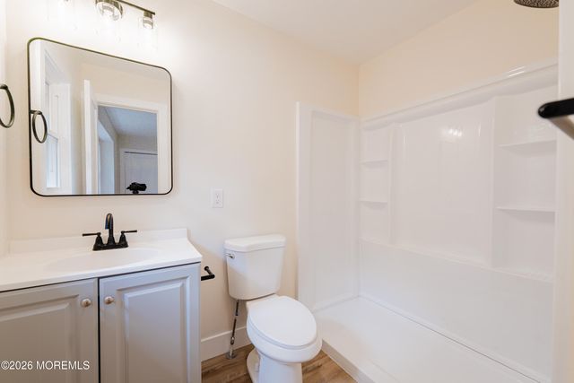 1425 Forecastle Avenue, Manahawkin, NJ 08050