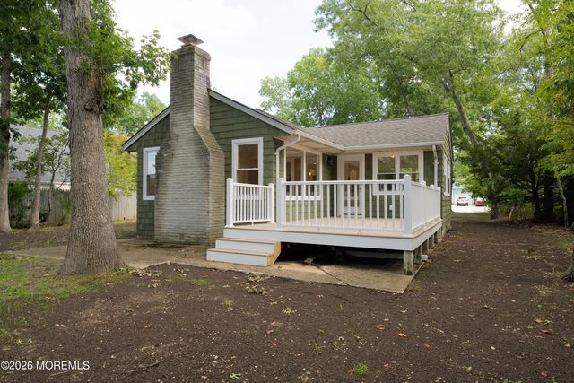 1425 Forecastle Avenue, Manahawkin, NJ 08050