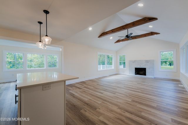 1425 Forecastle Avenue, Manahawkin, NJ 08050