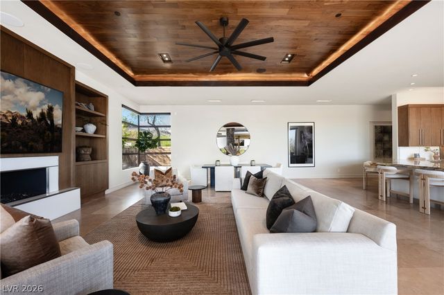 91 Hawk Ridge Drive, Las Vegas, NV 89135