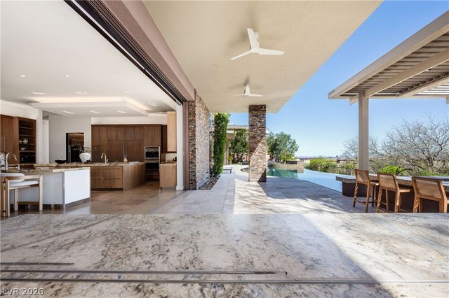 91 Hawk Ridge Drive, Las Vegas, NV 89135