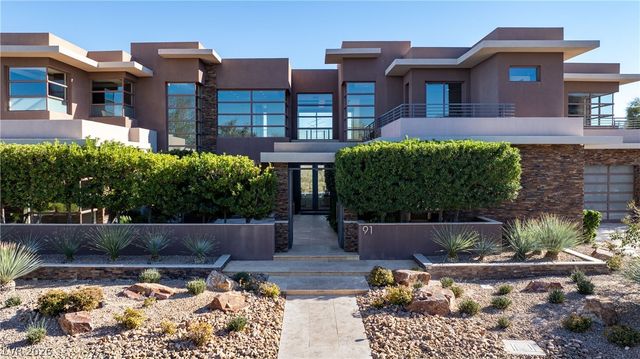 91 Hawk Ridge Drive, Las Vegas, NV 89135