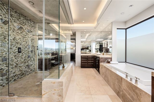 91 Hawk Ridge Drive, Las Vegas, NV 89135