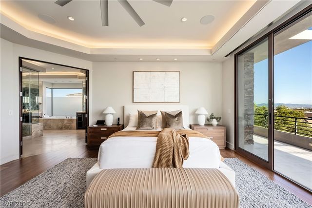 91 Hawk Ridge Drive, Las Vegas, NV 89135