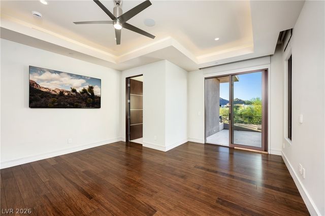 91 Hawk Ridge Drive, Las Vegas, NV 89135