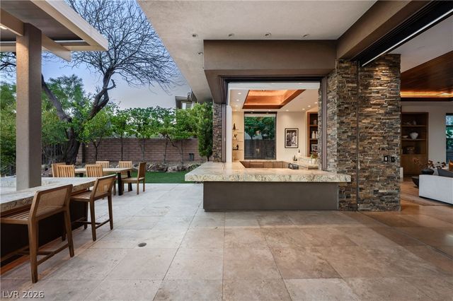 91 Hawk Ridge Drive, Las Vegas, NV 89135