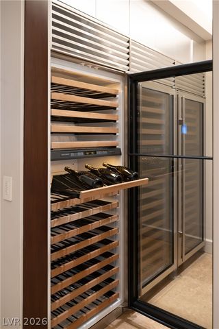 91 Hawk Ridge Drive, Las Vegas, NV 89135