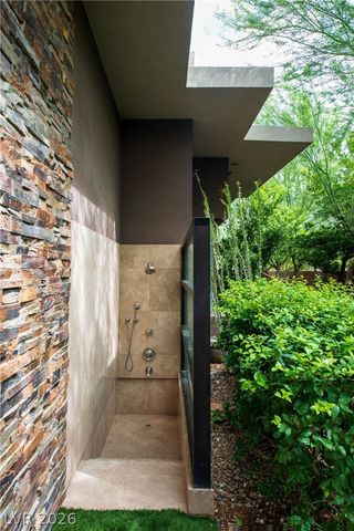 91 Hawk Ridge Drive, Las Vegas, NV 89135