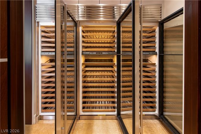 91 Hawk Ridge Drive, Las Vegas, NV 89135