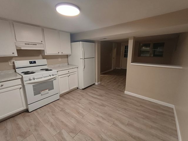 58 Hally Rd 2, Lowell, MA 01854