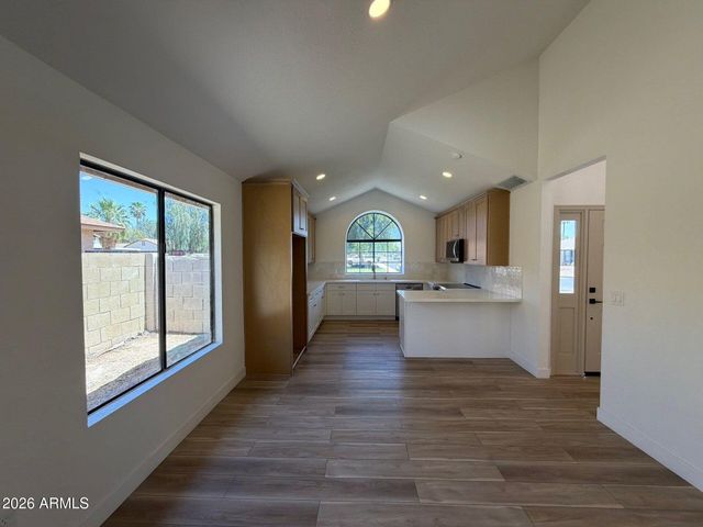 630 N ST PAUL --, Mesa, AZ 85205