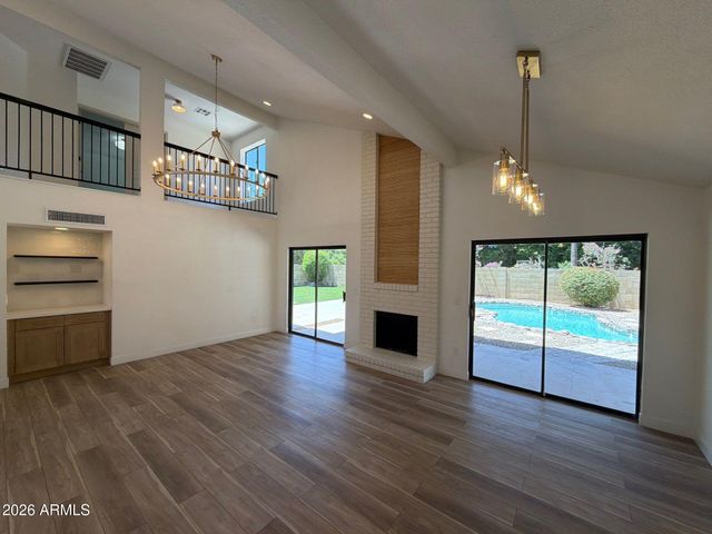 630 N ST PAUL --, Mesa, AZ 85205