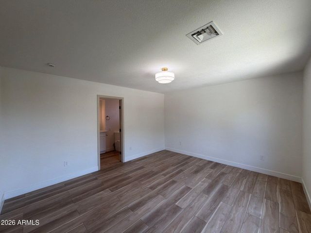 630 N ST PAUL --, Mesa, AZ 85205