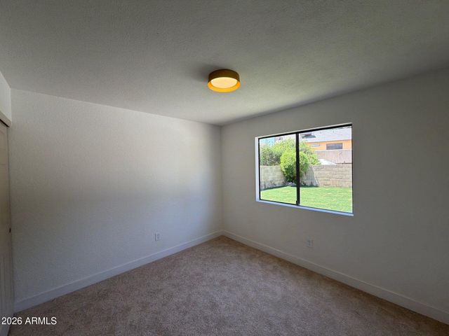 630 N ST PAUL --, Mesa, AZ 85205