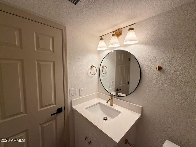 630 N ST PAUL --, Mesa, AZ 85205