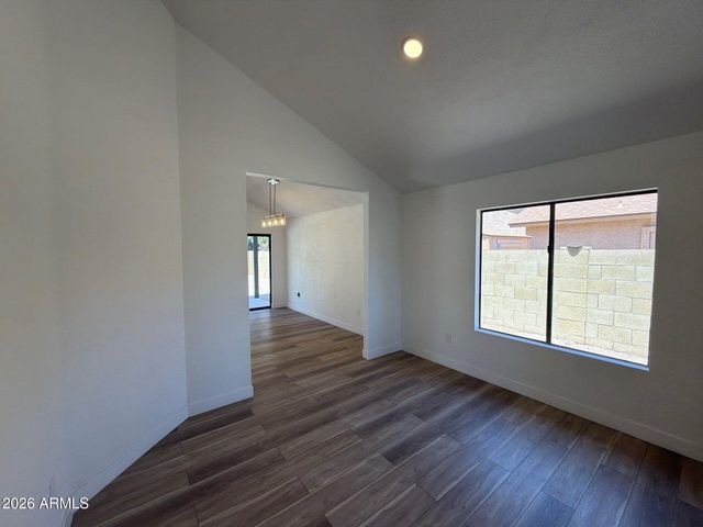 630 N ST PAUL --, Mesa, AZ 85205