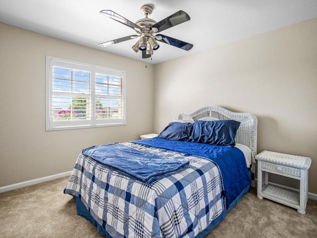 5324 Brandon Dr, Rocklin, CA 95765