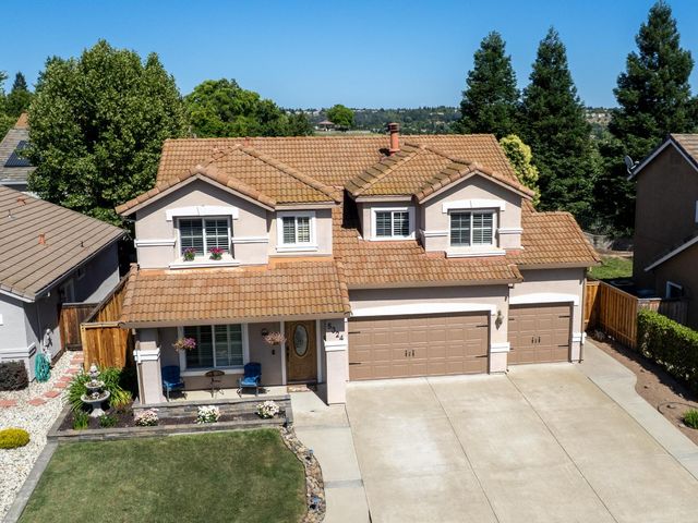 5324 Brandon Dr, Rocklin, CA 95765