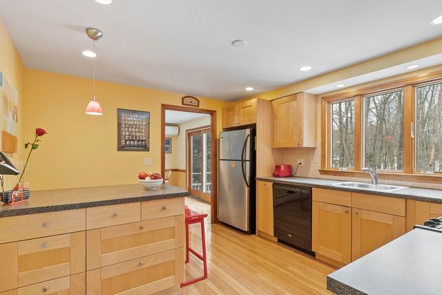 28 Webb Street, Lexington, MA 02420