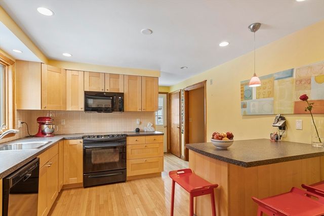 28 Webb Street, Lexington, MA 02420