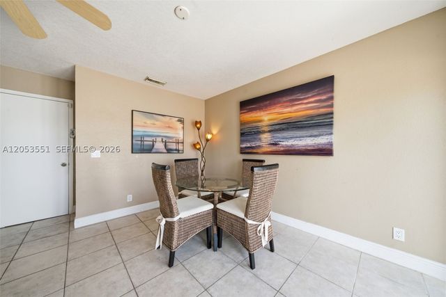 6633 Bayfront Dr, Margate, FL 33063