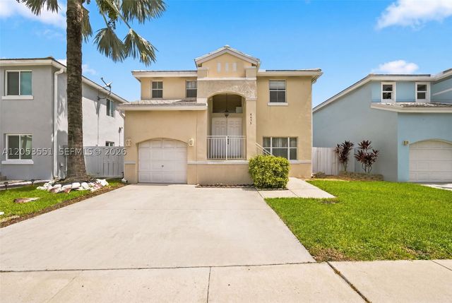6633 Bayfront Dr, Margate, FL 33063