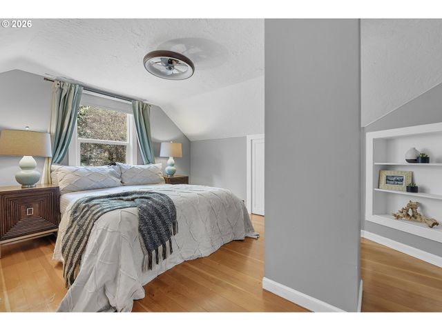 9991 Nw WILARK Ave, Portland, OR 97231