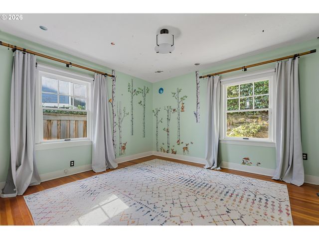 9991 Nw WILARK Ave, Portland, OR 97231