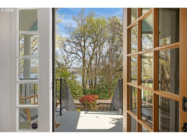 9991 Nw WILARK Ave, Portland, OR 97231