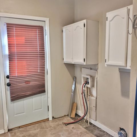 1621 W 10th Street, Michigan City, IN 46360