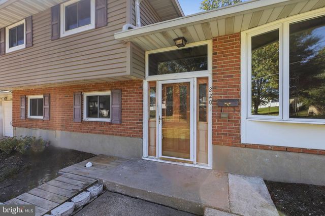 220 DOWNING RD, Somerdale, NJ 08083
